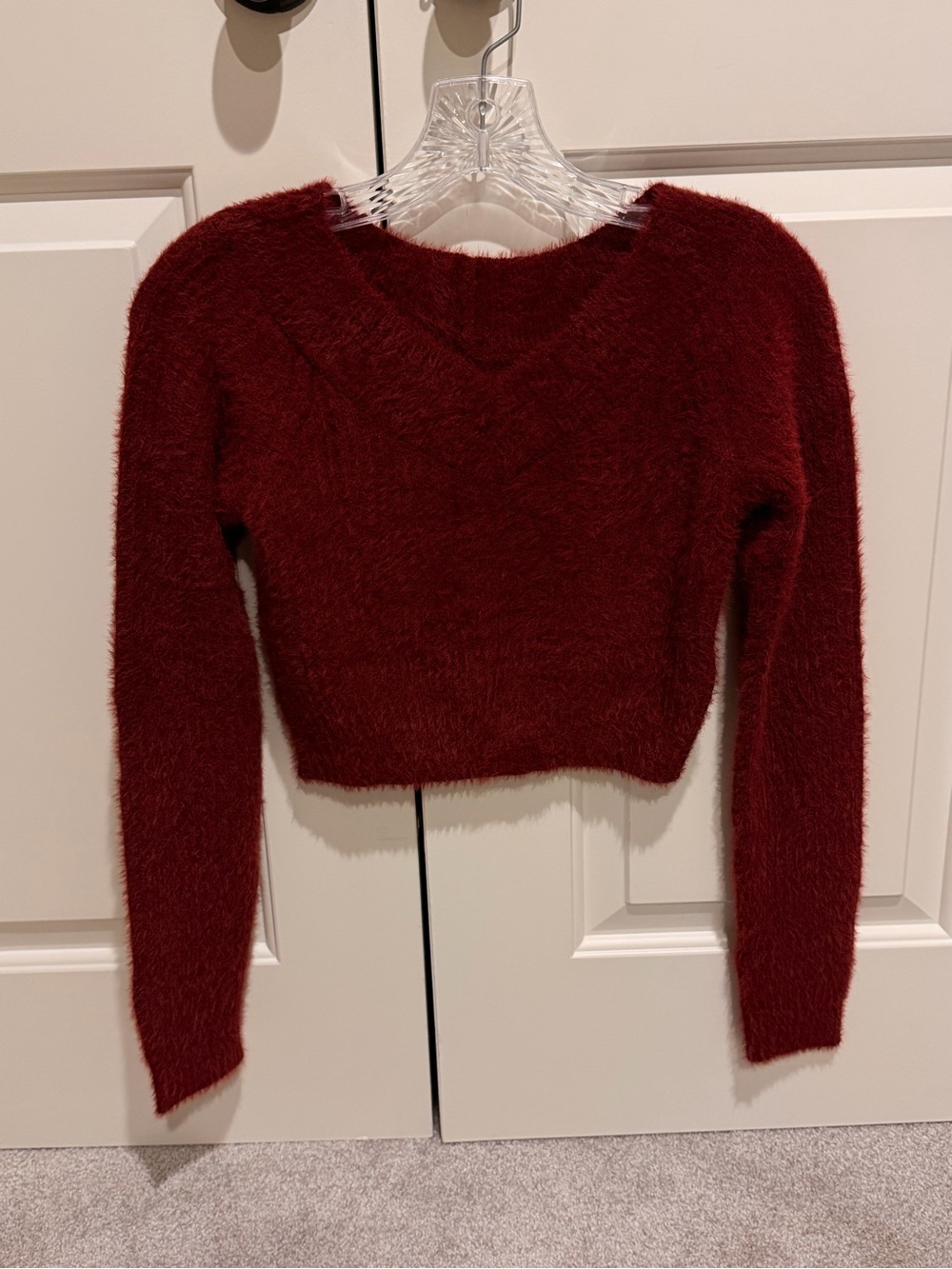 American Eagle cropped sweater